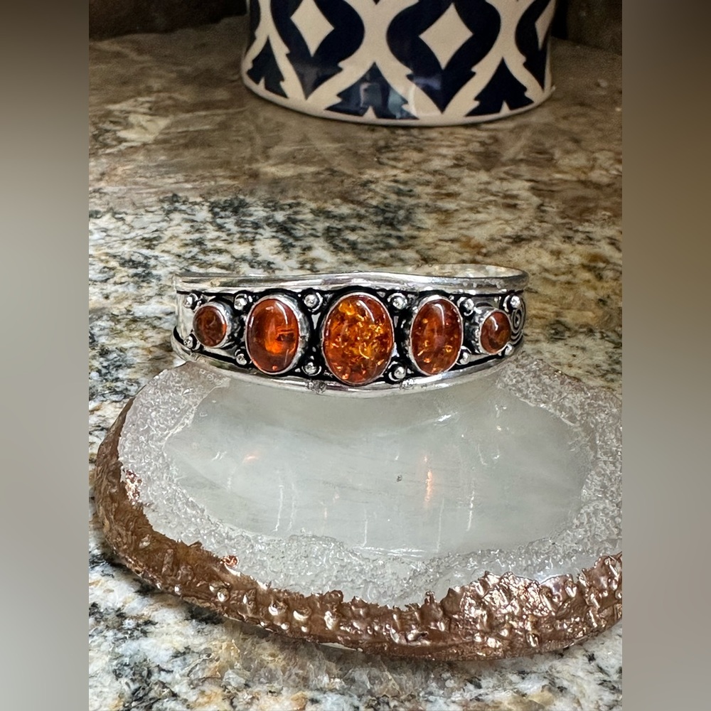 COPY - COPY - COPY - Silver Baltic Amber Bracelet